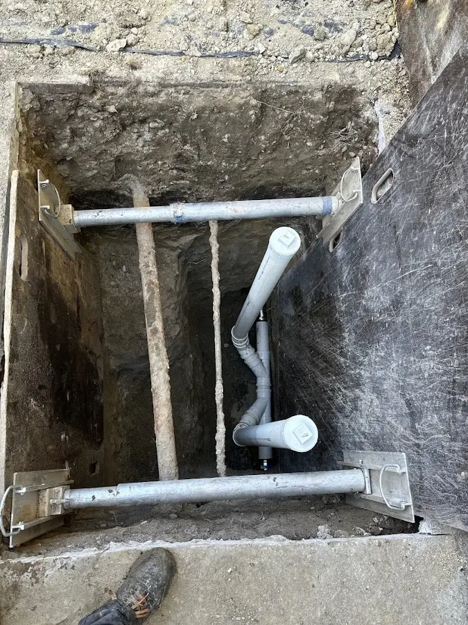 Experienced plumber completing Drain Cleaning work in Indialantic